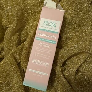 Dr. Melaxin Pink Bubble Foaming Cleanser
